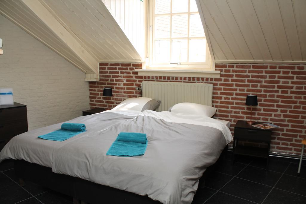 Gasthaus Brownies&Downies Baarle Exterior foto