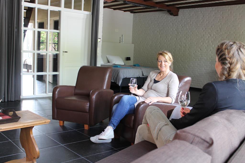 Gasthaus Brownies&Downies Baarle Exterior foto